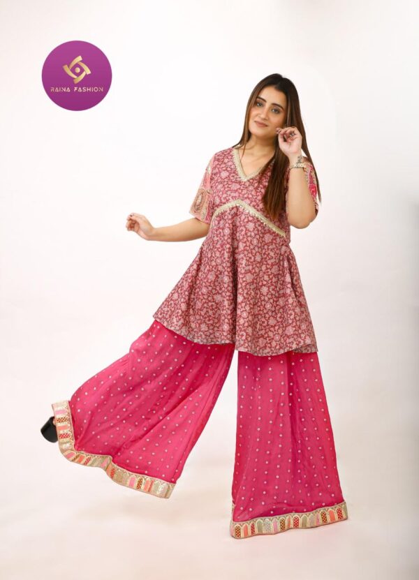 🌸 Rose Printed Peplum Kurta with Mirror Lace Detailing